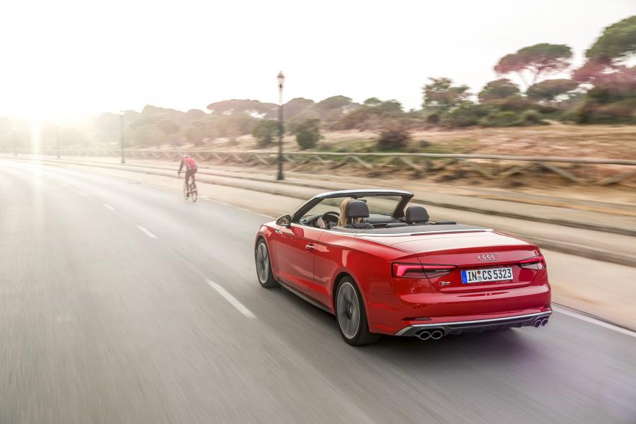  Audi S5 Cabriolet 2017 года  (WW) (фото 24 из 53)